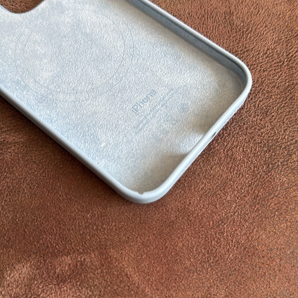 iPhone 13Pro Case - Picture 5 of 5